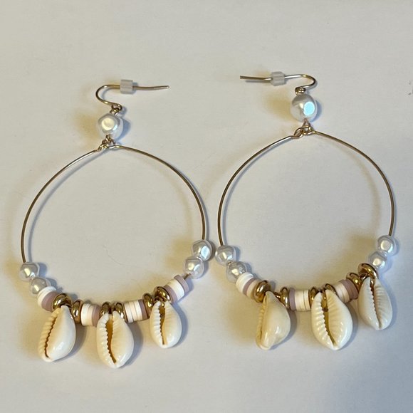Gold Cowrie Shell White Freshwater Pearl Earrings Island Beach BIG Hoops Plated - Picture 9 of 11